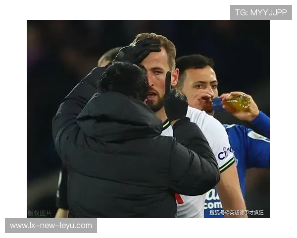 明着黑？英超官方：VAR检查后，认为迈克尔基恩手臂处于合理位置，ufc迈克尔基耶萨